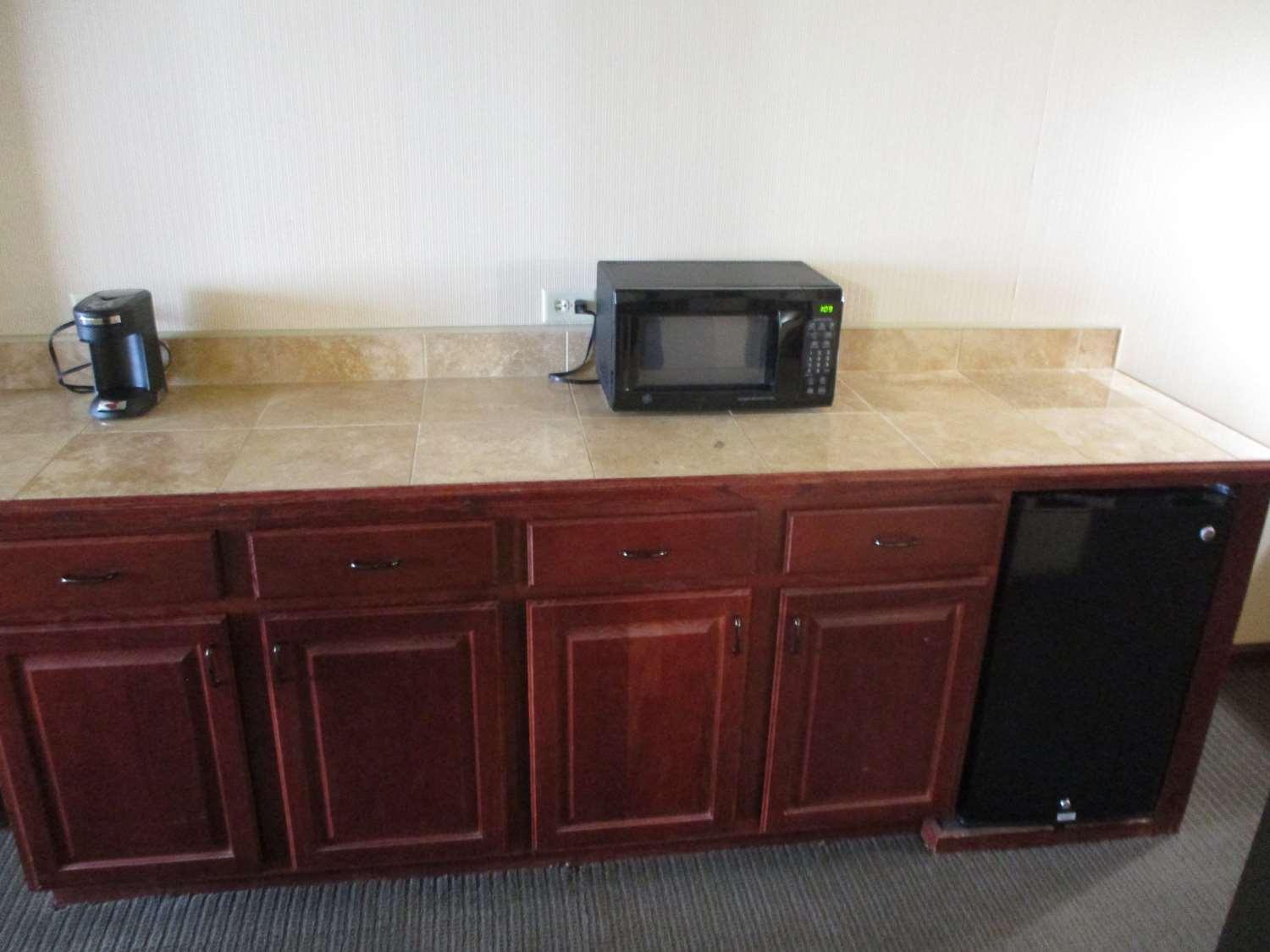 Best Western Coffeyville Central Business District Inn And Suites エクステリア 写真