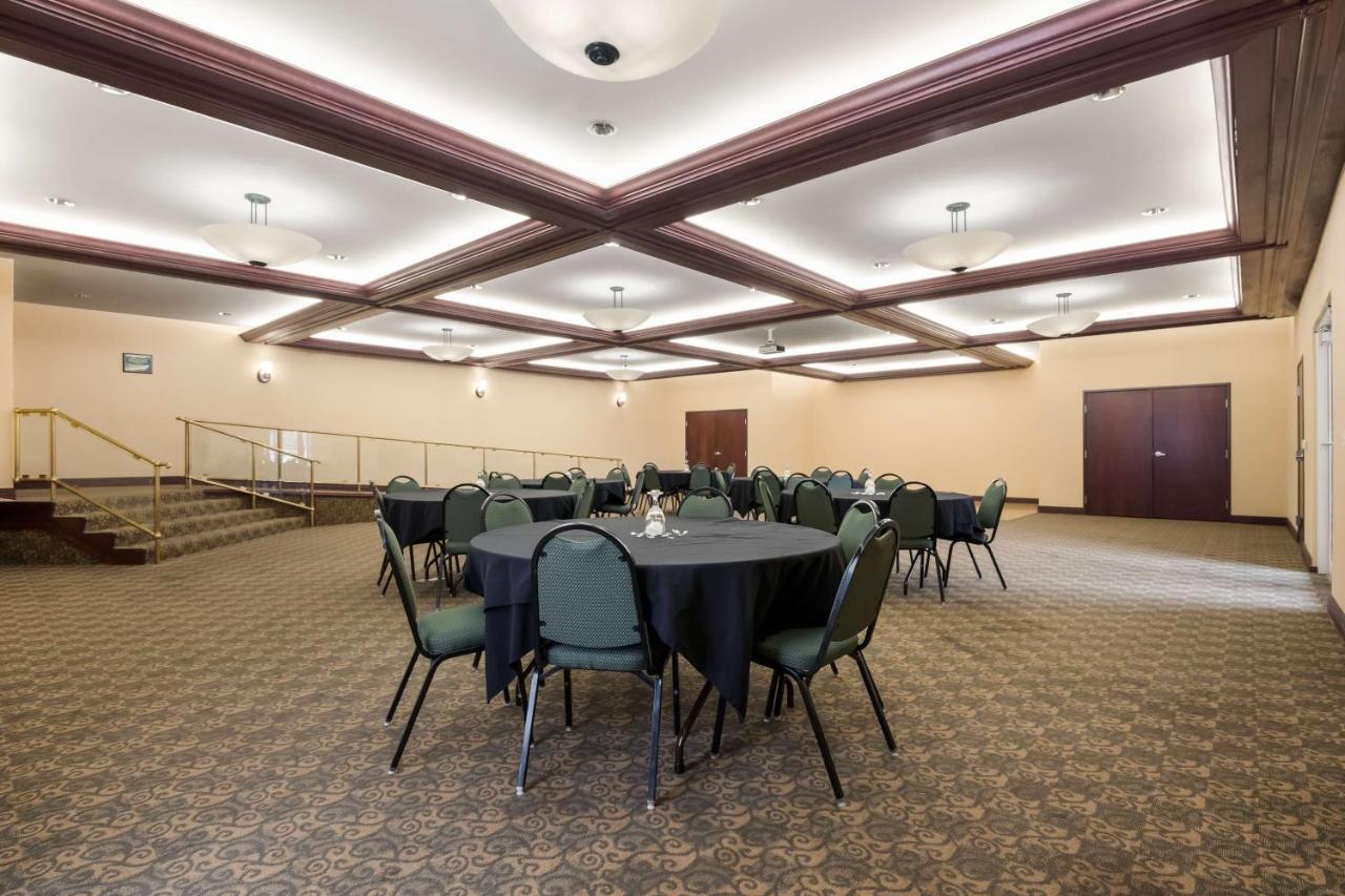 Best Western Coffeyville Central Business District Inn And Suites エクステリア 写真