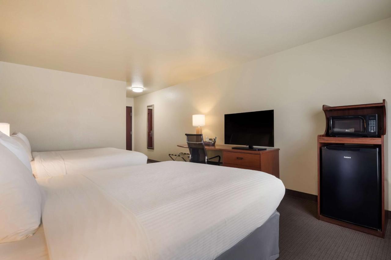 Best Western Coffeyville Central Business District Inn And Suites エクステリア 写真
