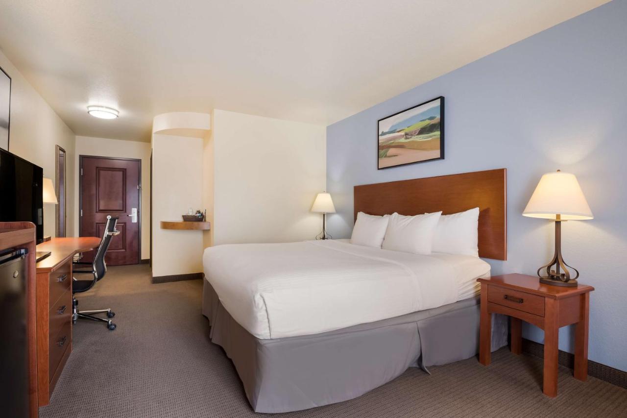 Best Western Coffeyville Central Business District Inn And Suites エクステリア 写真