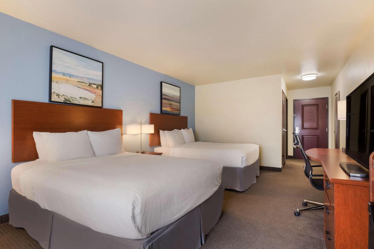 Best Western Coffeyville Central Business District Inn And Suites エクステリア 写真